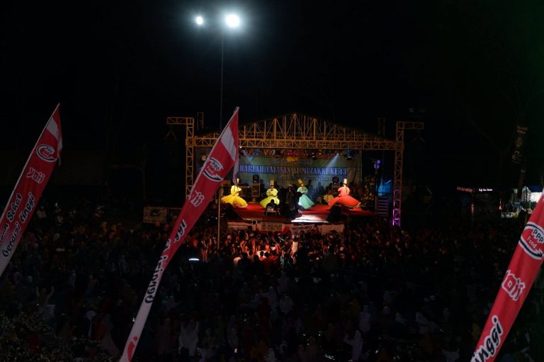 al-muzakki-bersholawat-dalam-acara-harlah-yayasan-yatim-piatu-al-muzakki-yang-ke-xiii